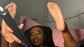 Ebony Teen 18+ Squirts During Wet Masturbation