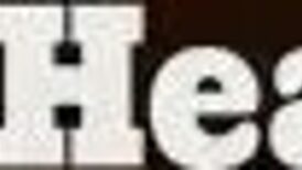 Esclava Sophie 18+ mira lesbianas sensuales someterse en voyeur con strapon femdom