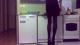 Aleksija izvodi žestok šemelej kam seks sa intenzivnim akcijama