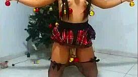 A Submissive Slave Endures Bondage And Humiliation On Christmas