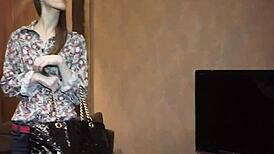 Teen sucks cock hard before intense fucking