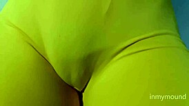 Man, I’m just obsessed with this legging-packed babe showing off her hairy pussy!