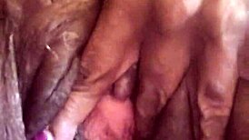 What a Solo Show with This Wet Granny!