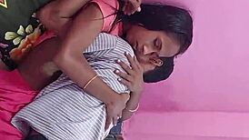 Uttaran20 - Bengálští kluci tvrdě šukají vesnickou holku doma