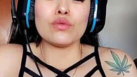 Watch how i touch myself while watching porn