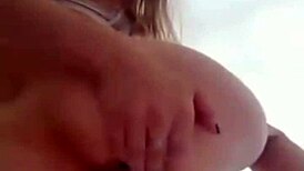 Perfect jerk-off compilation featuring Arigameplays' twerking moves.