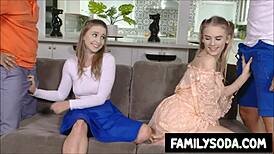 왜 파티 안 가고 오늘 밤 계부 자지 빨아줄래?