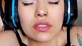 Watch how i touch myself while watching porn