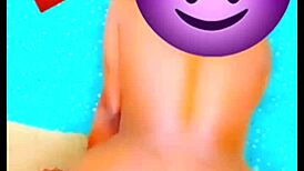 Megan's knees challenge in an exciting contest game