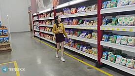 want to fuck this stranger before her boyfriend catches us?