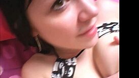 Hey, check my tight slit?