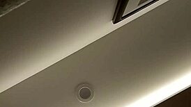 don't stop, i'm cumming in the hotel.