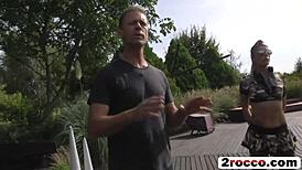 2로코스 야생 그룹 세션, 블론드 애널 액션