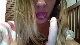 Naomi performs deepthroat on dildo webcam