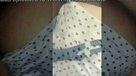 लैटिन चिक अपना गंद मेरे ऊपर घिसती है वाइल्ड मजा के लिए