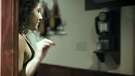 hei, tuo nymfovaimo pettää ventovieraan kanssa ulkona riskillä creampielle