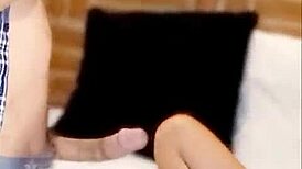 i pidi servicio el paquete de corneador a domicilio de juan gorilla, karol smith