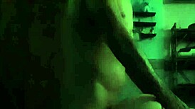 Argentinian amateurs feel deep passion in homemade creampie