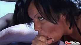 I watch amateur sluts receive facial cumshots