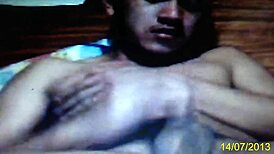 I can't stop craving Asian Pinoy solo action tonight