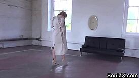 Cheating English Mature Lady Sonia Displays Her Gigantic Tits Boldly