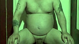 Jangan malu badan telanjang kau, biar aku telan air kencing kau