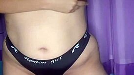 novinha safada exibindo em video chamada