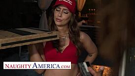 Curvy Delivery Girl Tommy King Chooses BBC Over Cash for Pizza