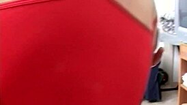 amateur lesbians train pussy with tongue early morning