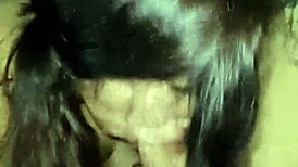 My girlfriend is very hot and i'm frozen