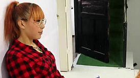 Petite teen Luna gives blowjob at casting