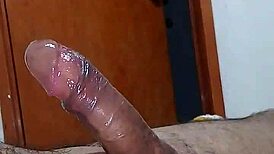 amateur girl performs deep throat and swallows everything