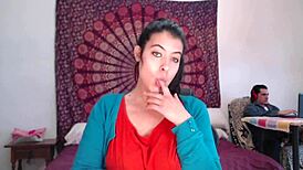 flashing my tits while stepbro works... dang, i’m so nervus!