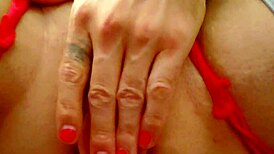 twisted anal solo tranny gape with dildo