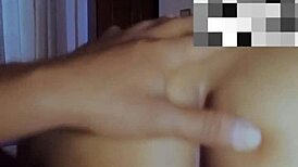 Amateur tailandesa cabalga duro para final de creampie desordenado