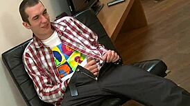 Vigorous homosexual sex in USA POV