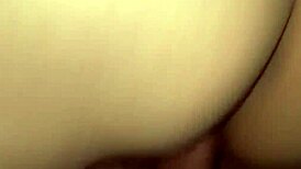 Latina MILF Receives Oral Pleasure