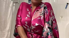 Hey, watch Anna, mature Latina, dancing in robe! Subscribe for the reveal at annamariamaturelatina.