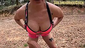 Voleva intrufolarsi nel bosco per un incontro eccitante con me, Teresa Ferrer Oficial.