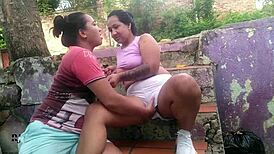 chupame bien rico el bombon perra parte 2