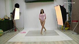 nicole smith bending naked so wild!