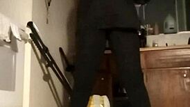 Amateurs Working Out To Music