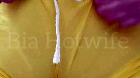 Amateur Couple Shares Webcam Show