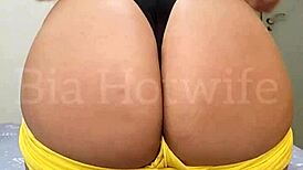 Amateur Couple Shares Webcam Show