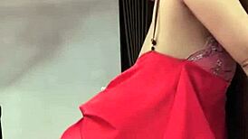 Wow, Lace Dress Twerking Shows Big Ass And Tits!