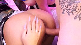 KDA Pop-Stars Cosplay Fun with Fans in Wild Action