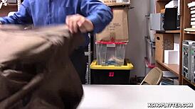 i bounce like a cowgirl on top with amilia onyx