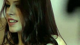 pretty emo babe rubs her muff