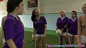 Masturbating lesbian teen!