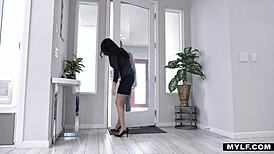 i'm closing the deal with trinity st clair's coochie, she's a nympho milf